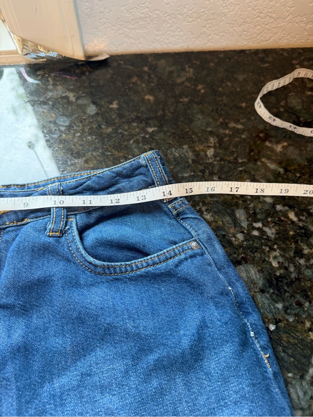 Anthropologie Pilcro The Annie Wide Leg Jean. Stretchy. EUC. SZ 28. denim - Picture 6 of 8